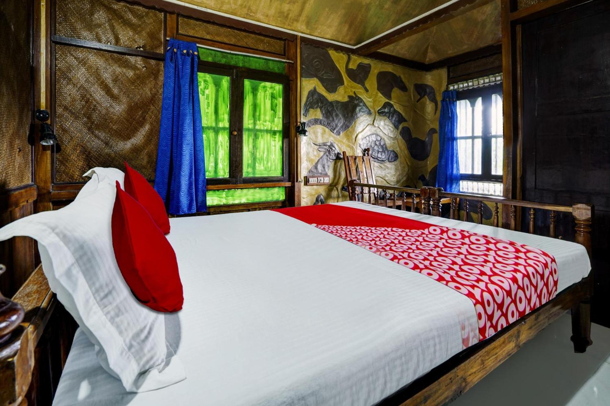 Oyo Flagship Meadow View Inn Теккади Экстерьер фото