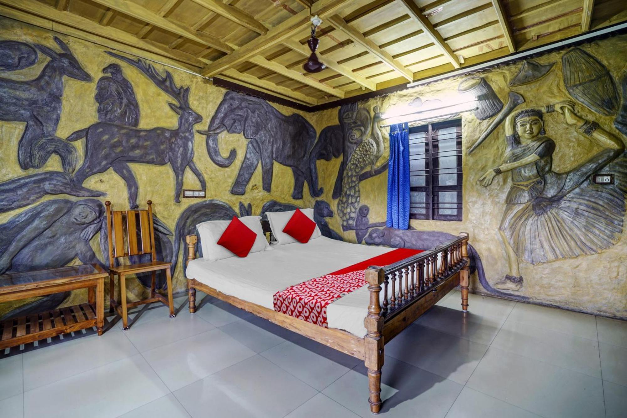 Oyo Flagship Meadow View Inn Теккади Экстерьер фото